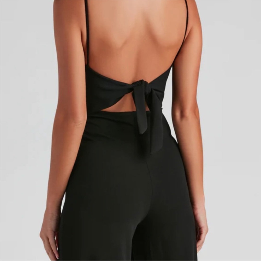SOLD Elegant Black Jumpsuit cute tie on back - Picture 2 of 5